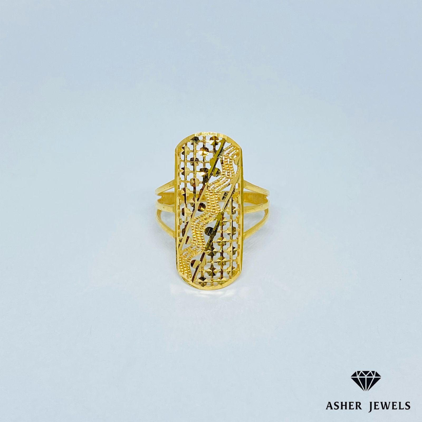 Ladies Power Ring Size 8